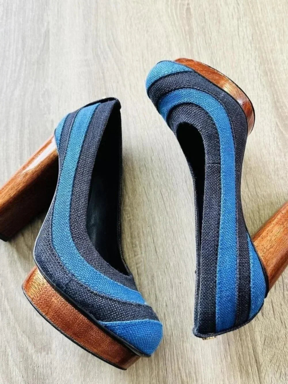 Tory Burch Women's Blue and Black Courts